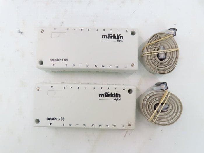 Märklin H0 - 6088 - Digitale besturingseenheid (2) - 2x 88, Hobby en Vrije tijd, Modeltreinen | H0