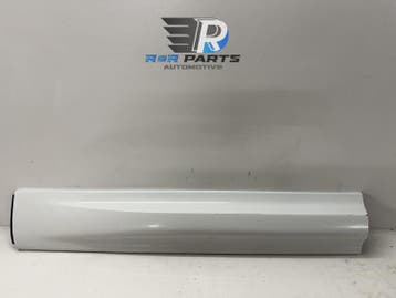 Deurlijst links voor portier - Range Rover Sport L494 -..., Auto-onderdelen, Verzenden, Nieuw, Deur