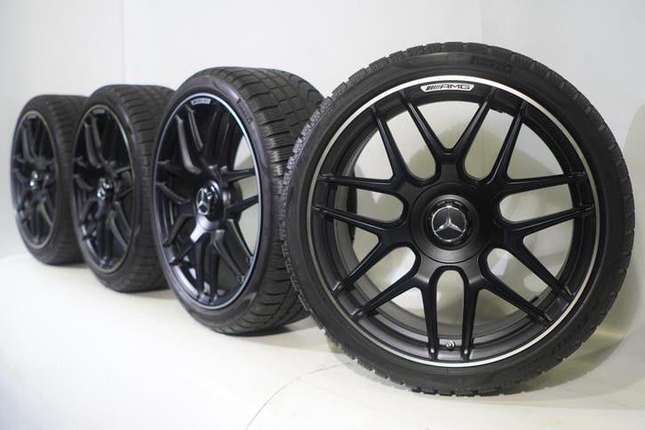 Mercedes A45 AMG W177 19 inch velgen Pirelli Winterbanden Or, Auto-onderdelen, Banden en Velgen, Velg(en), Gebruikt, 19 inch, Winterbanden