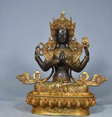 Beeld, Four-armed Guanyin seated statue - 21 cm - Koper