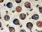 Exclusieve stof in postmoderne stijl met luchtballonnen -