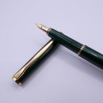 Pilot - Pilot Fountain Pen Green 14K-585 Gold Nib - Zonder, Nieuw