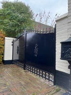 Inrijpoorten, sierhekwerk, schuifpoorten, lamellen hekwerk, Nieuw, IJzer, Sierhekwerk, Met poort