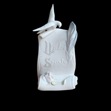 Decoratief ornament - Lladró - Scroll, brief, witte duif -