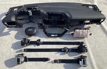Hyundai I20 Dashboard set met airbags,gordels–auto onderdele, Auto-onderdelen, Verzenden, Gebruikt, Hyundai
