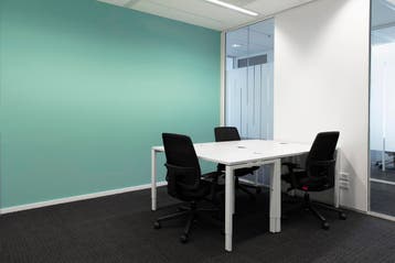 Kantoorruimte in Regus Parktoren, Verzenden