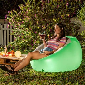 Opblaasbare fauteuil met veelkleurige lampjes en afstands..., Verzenden, Nieuw