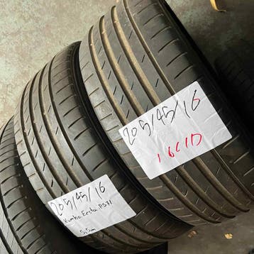 2 x Kumho Ecsta 205-45-16 Zomerbanden 5,5mm, Auto-onderdelen, Gebruikt, 16 inch, Band(en), Personenwagen