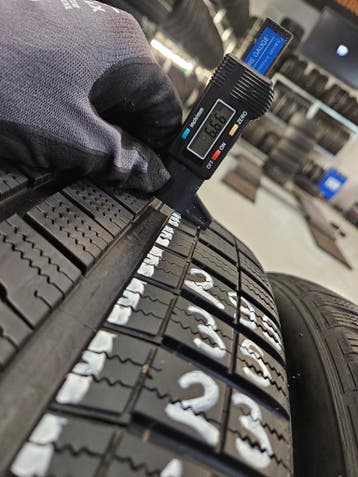 295/35/23 108W HANKOOK WINTER I*CEPT EVO2 AO 6,6MM Profiel, Auto-onderdelen, Ophalen, Gebruikt, 295 mm, Overige maten