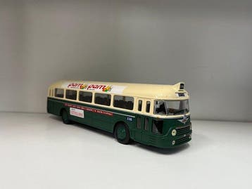 IXO 1:43 - Modelbus - Chausson bus, Nieuw