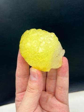 brucite Exemplaar - Hoogte: 60 mm - Breedte: 40 mm- 123 g -