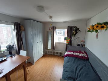 Kamer te huur aan St.-Janshovenstraat in Utrecht, Minder dan 20 m², Utrecht