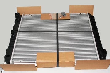 Radiator Nissens handgeschakeld 240, 740, 940, Ophalen of Verzenden, Nieuw