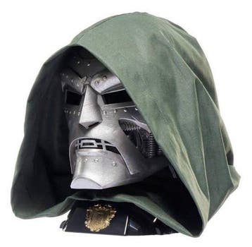 Doctor Doom - Hasbro - - Film rekwisiet Gelicentieerde, Nieuw