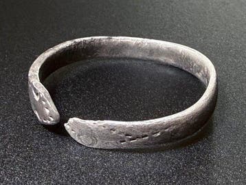 Romano-Galisch Zilveren zoomorische ring met uiteinden in de, Sieraden, Tassen en Uiterlijk