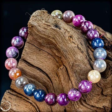 Magische robijn-saffier armband – Een kaleidoscoop van