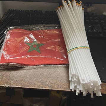 Marokko Handvlag 21x14cm met Plastic Stok - Polyester - Voor, Diversen, Verzenden, Nieuw