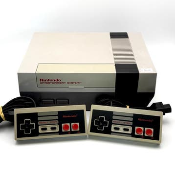 Nintendo NES Starter Pack (incl. 2 controllers) - Nintendo …, Ophalen of Verzenden, Zo goed als nieuw