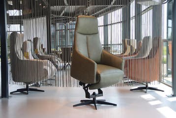 Gealux Twinz TW-110 sta op stoel draai/relaxfauteuil leer, Huis en Inrichting, Fauteuils, Ophalen of Verzenden, Nieuw, Leer