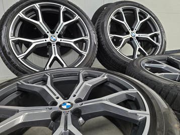 BMW X5 X6 G05 G06 741M 21 inch velgen winterbanden breedset, 275 mm, Banden en Velgen, Nieuw, Personenwagen