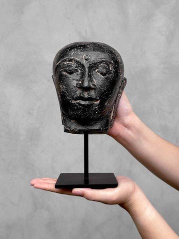 Beeld, NO RESERVE PRICE - Stunning Javanese Budha Head on a