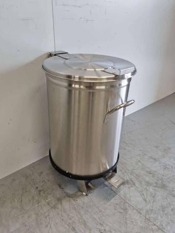 RVS Saro prullenbak afvalbak met voetpedaal 50 liter Horeca, Ophalen of Verzenden, Nieuw in verpakking
