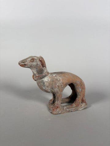 Oud Chinees, Tang-dynastie Terracotta Mingqi van een hond -