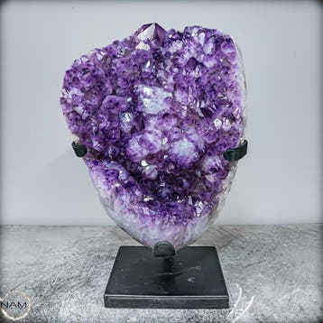 Fantastische amethist-Druse op standaard Anahi Mines,