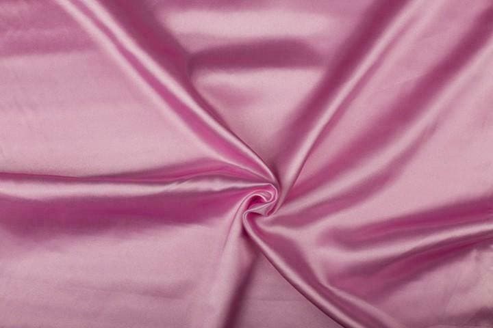 Roze satijn, Hobby en Vrije tijd, Stoffen en Lappen, 120 cm of meer, 200 cm of meer, Roze, Nieuw, Satijn of Zijde, Ophalen of Verzenden