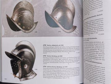 Deutschland - Referenzbuch Militaria 940 Seiten / ca. 2500