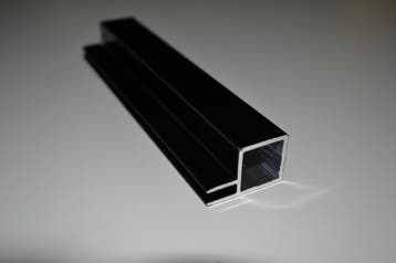 AL 4014 Aluminium zwart 20x20x1.5mm met 1 flens 4mm, Ophalen of Verzenden, Nieuw