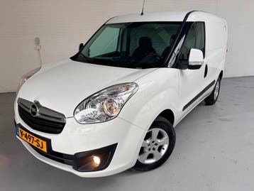 Opel Combo 1.3 CDTi 95PK L1H1 Sport, Airco, CruiseControl, L, Stof, Gebruikt, Euro 6, Wit