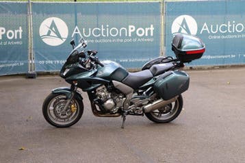 Veiling: Motor Honda CB1000A Benzine 2006 (Marge), Chopper