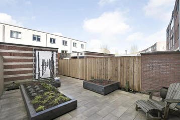 Te huur: Huis Rondostraat in Hellevoetsluis, Hellevoetsluis, Zuid-Holland