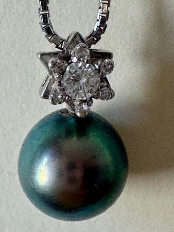 Ketting met hanger - 18 karaat Witgoud Parel - Diamant