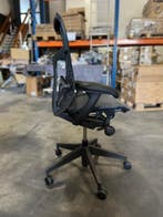 Herman Miller Mirra 2 butterfly, voorzien van alle opties!, Verzenden, Zwart, Zo goed als nieuw, Bureaustoel