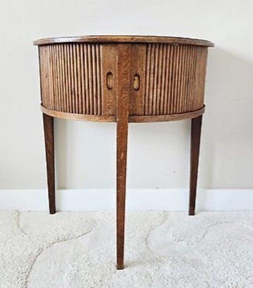 Kast - Eik - Vintage demi-lune kastje, Antiek en Kunst
