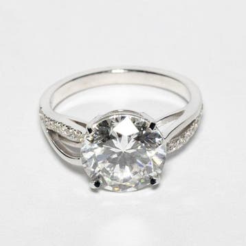 Verlovingsring - 18 karaat Witgoud - 4.17ct. tw. Diamant