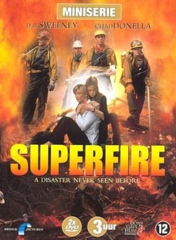 Superfire - DVD (Films (Geen Games)), Cd's en Dvd's, Ophalen of Verzenden, Zo goed als nieuw