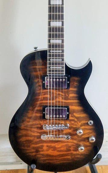 Ibanez - - Elektrische gitaar - China - 2004, Nieuw