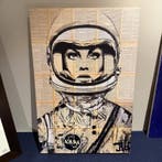 Kunstwerk, Werk Aan De Muur, orbit, by Loui Jover, Nieuw