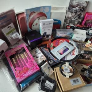 Grote Doos met Verschillende Retouren en Overstock #4#, Zakelijke goederen, Partijgoederen en Retail | Partijgoederen, Ophalen of Verzenden
