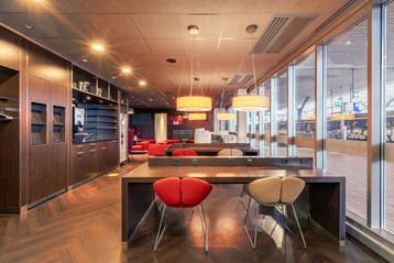 Coworkingruimte in Central NS International - Regus Express, Verzenden