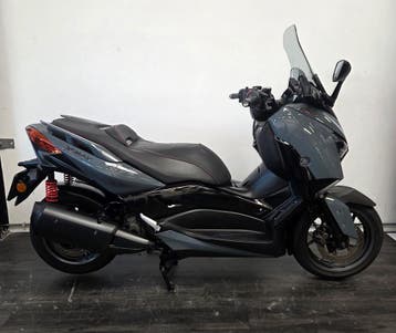 Yamaha X Max 300 21 Nardo Grey, Scooter, Occasion, Automaat, 1 cilinder