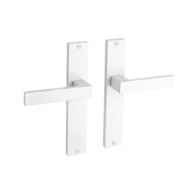 Geveerde deurklink Lusso wit op schild blind - voor binne..., Doe-het-zelf en Verbouw, Hang- en Sluitwerk, Ophalen of Verzenden