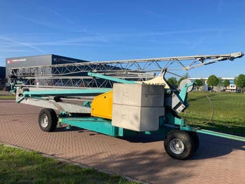 Cattaneo CM76B bouwkraan 26 meter - Bj 2010, Hijswerktuig