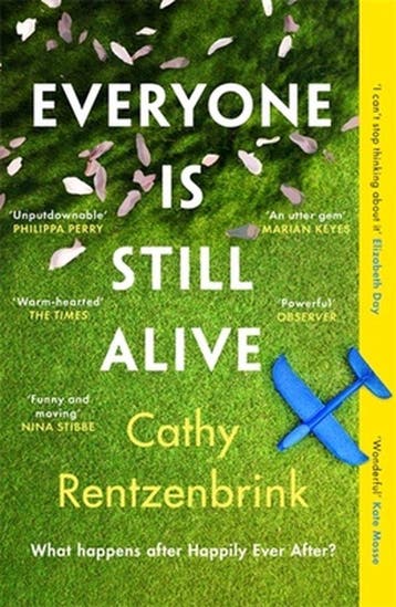 Everyone Is Still Alive - Cathy Rentzenbrink 9781474621144, Verzenden, Zo goed als nieuw, Cathy Rentzenbrink