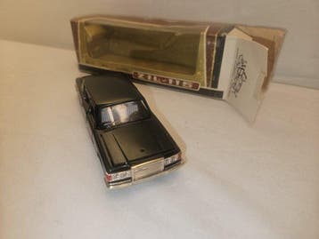 tantal 1:43 - Model bestelwagen - ZIL-115 limousine, Nieuw