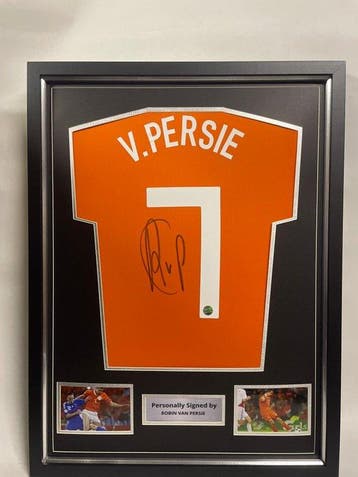 Nederlands elftal - Europese voetbal competitie - Robin Van, Nieuw
