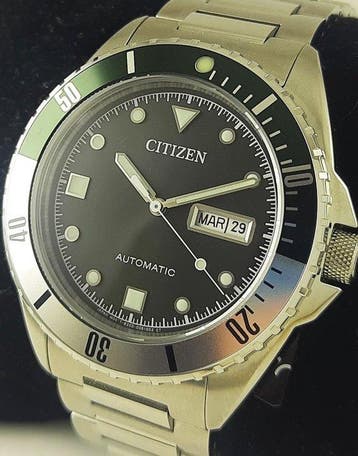 Citizen - Automatic Sports Diver Green Dial - Zonder, Nieuw